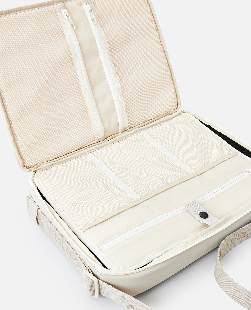 01YWUT_0172_5_1759112379000