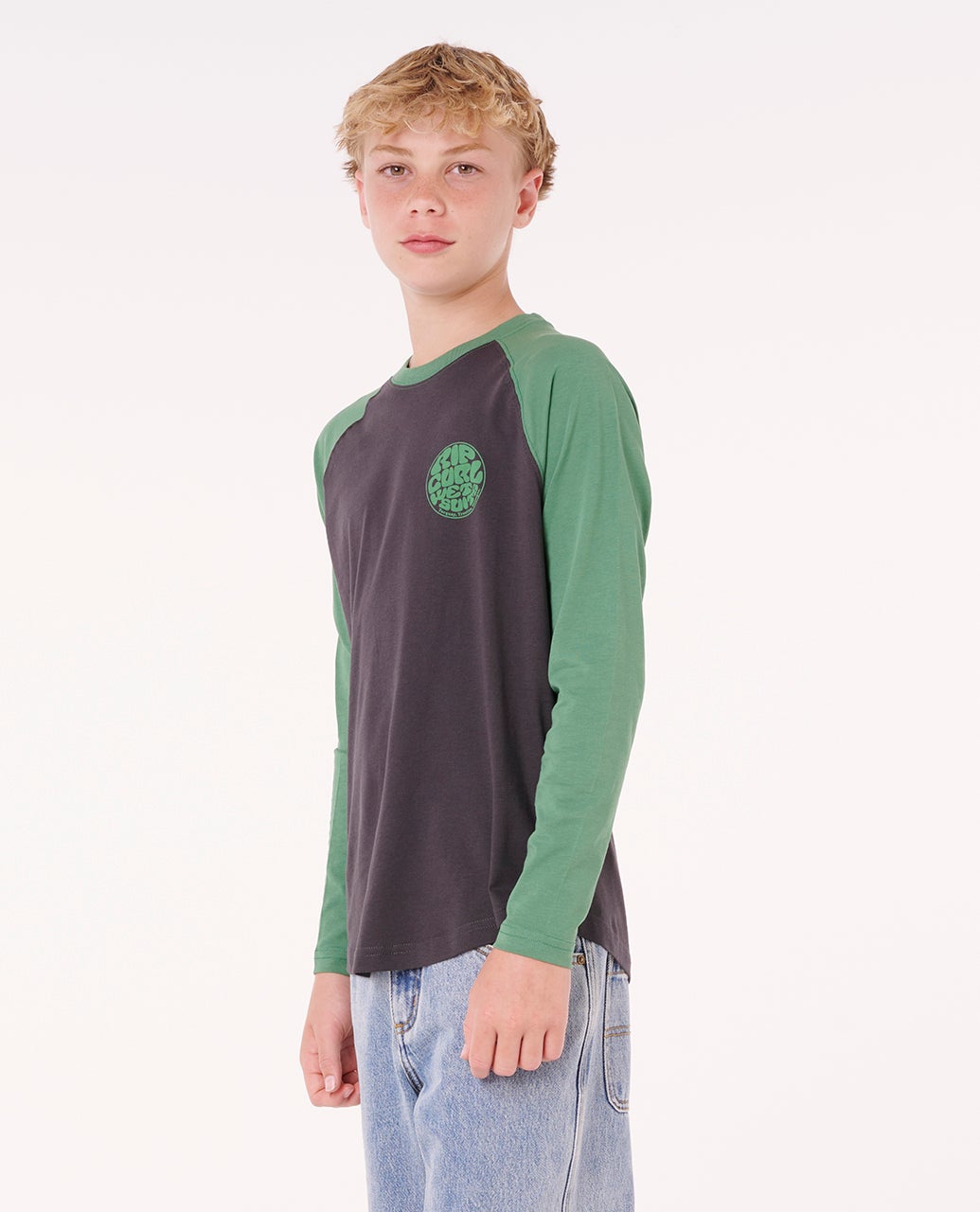 04GBTE_4679_2_1759118758000