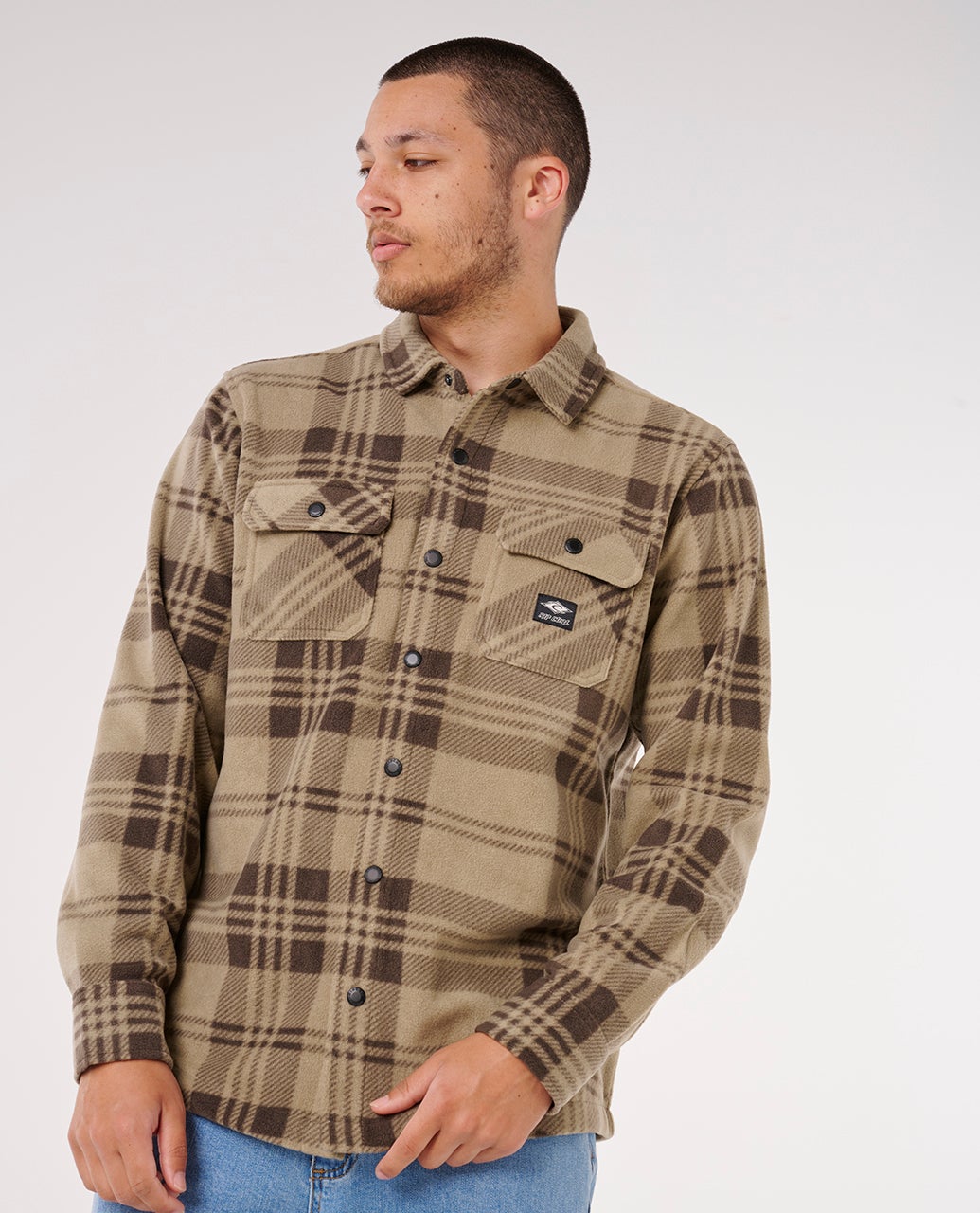 05NMSH_2372_6_1759120664000