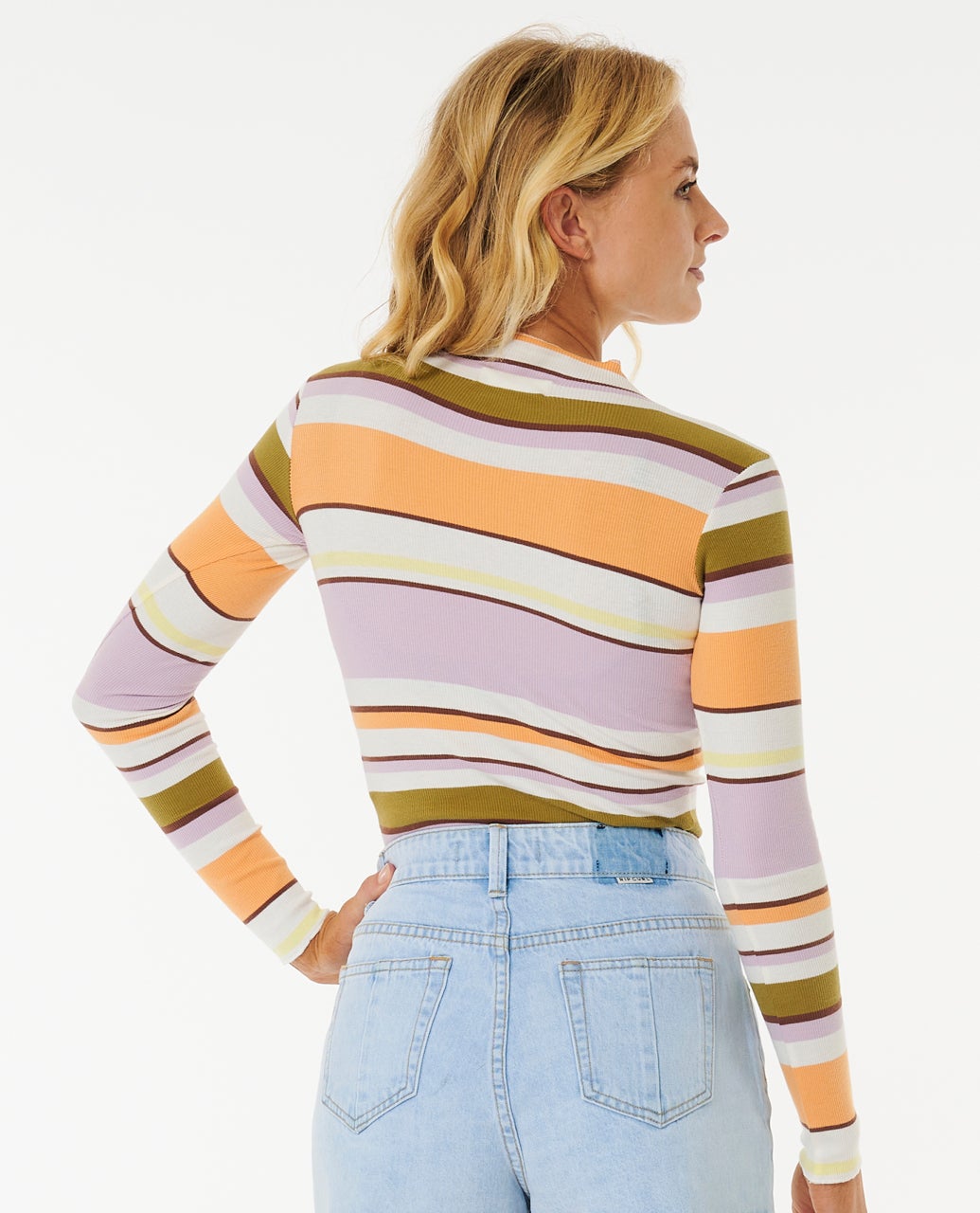 07AWTE_3282_3_1759122822000