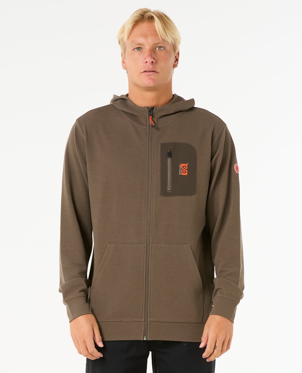 07MMFL_2135_1_1759123211000