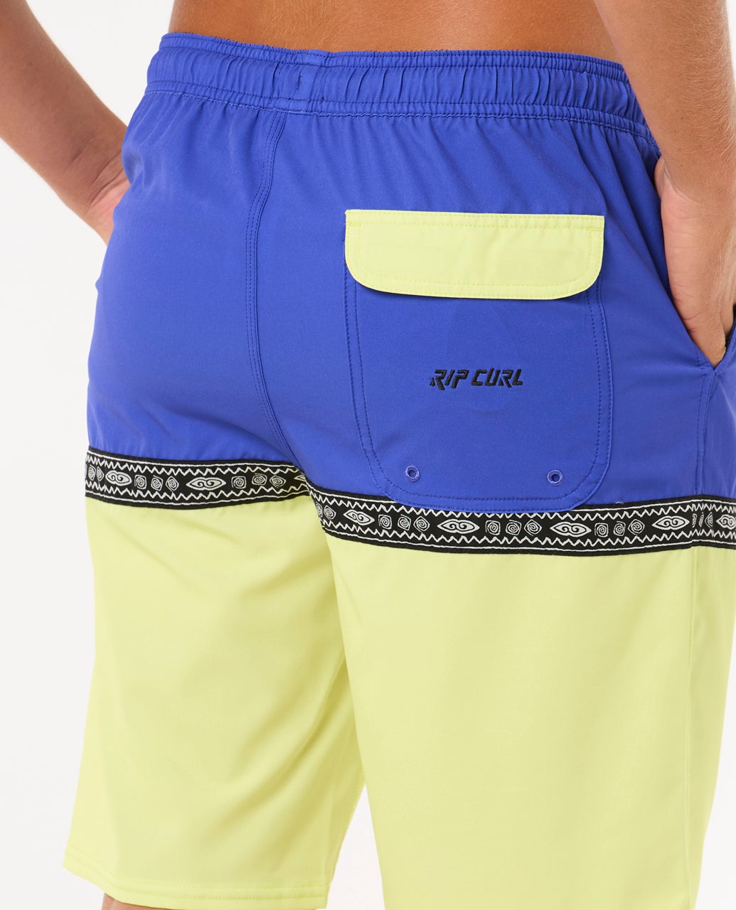 0C3MBO_2140_5_1759127207000