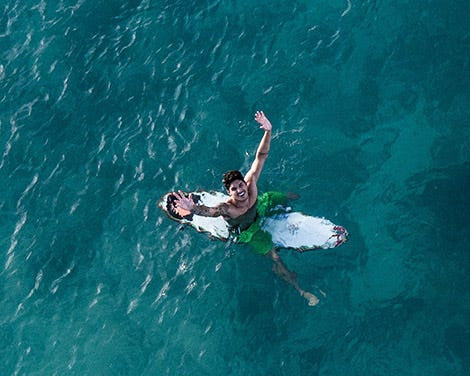 Top view of the surfer Gabriel Medina