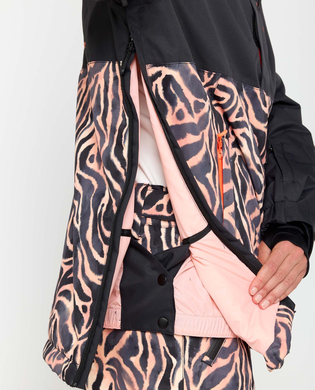 00HWOU_0090_9_1759107415000