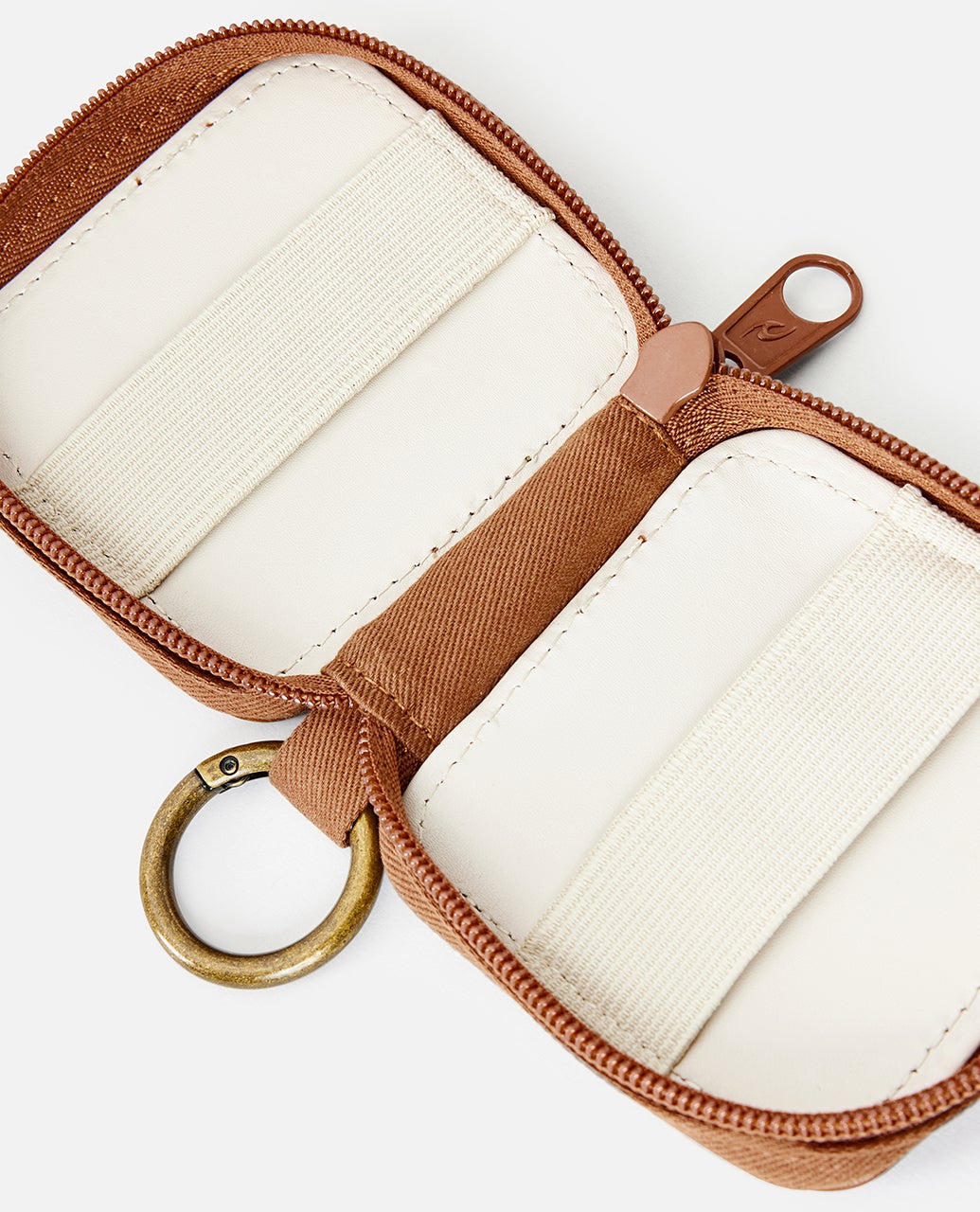 00WWWA_0031_4_1759108861000