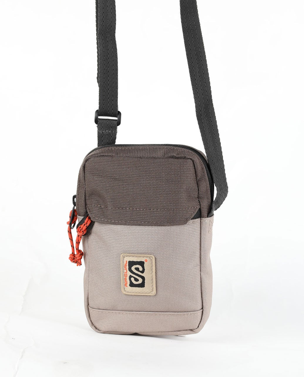 013MSB_2137_4_1759109477000