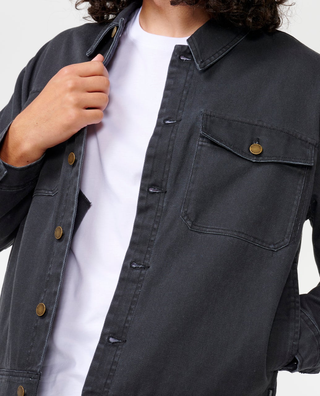 019MJA_0090_5_1759109999000