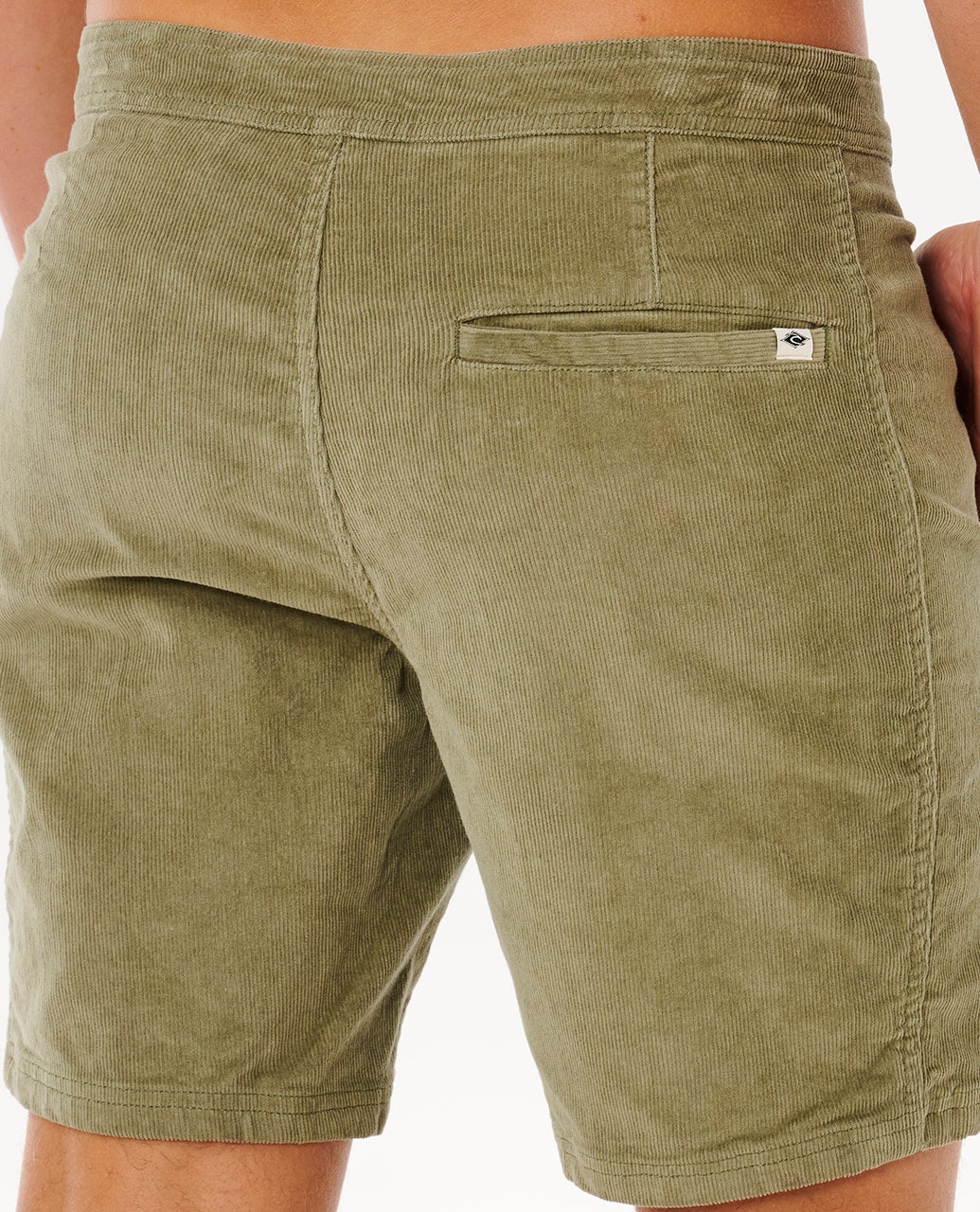 04BMWS_8231_5_1759118491000