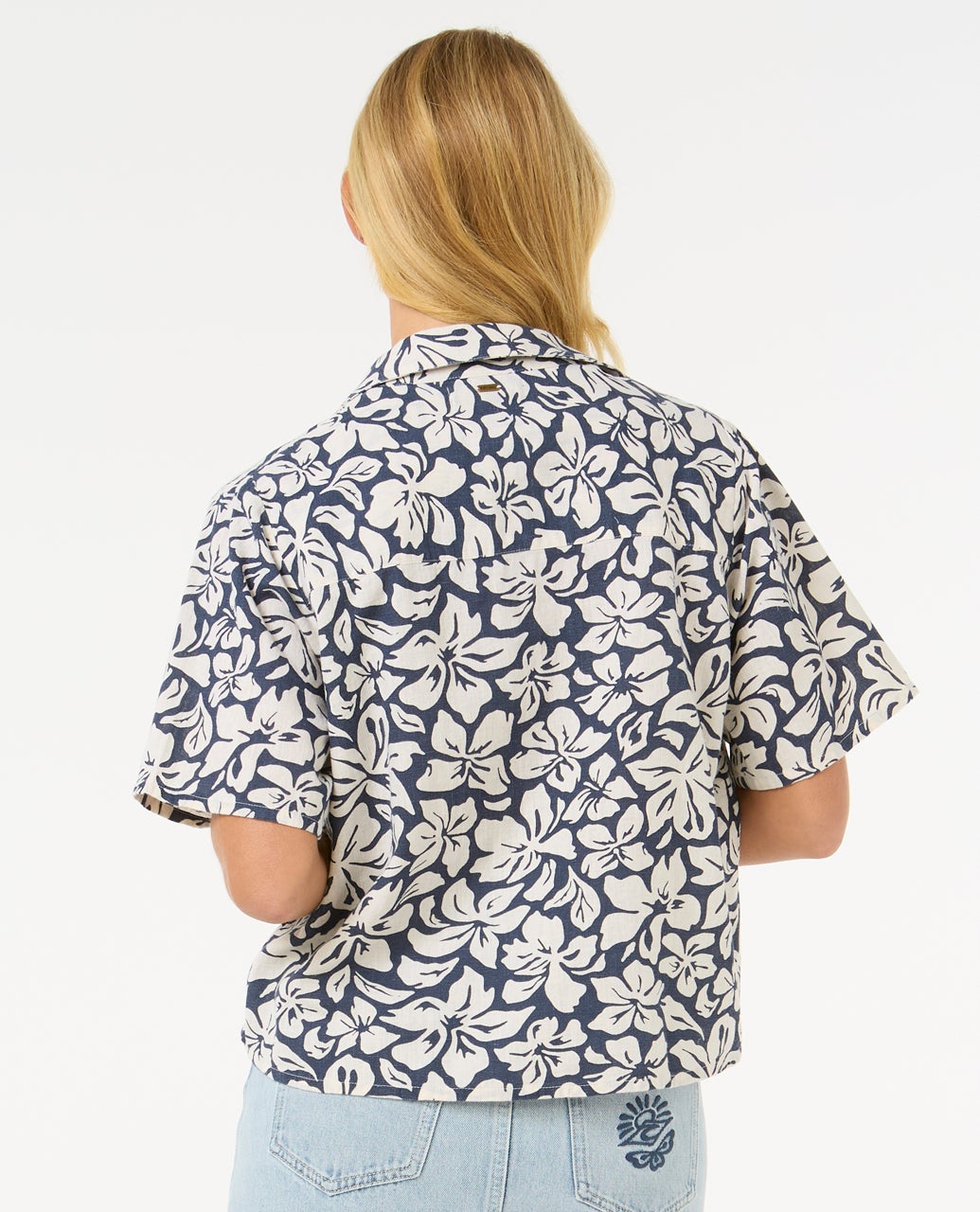 058WSH_0049_3_1759120102000