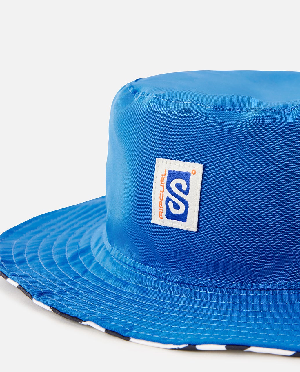 059WHE_2140_5_1759120134000