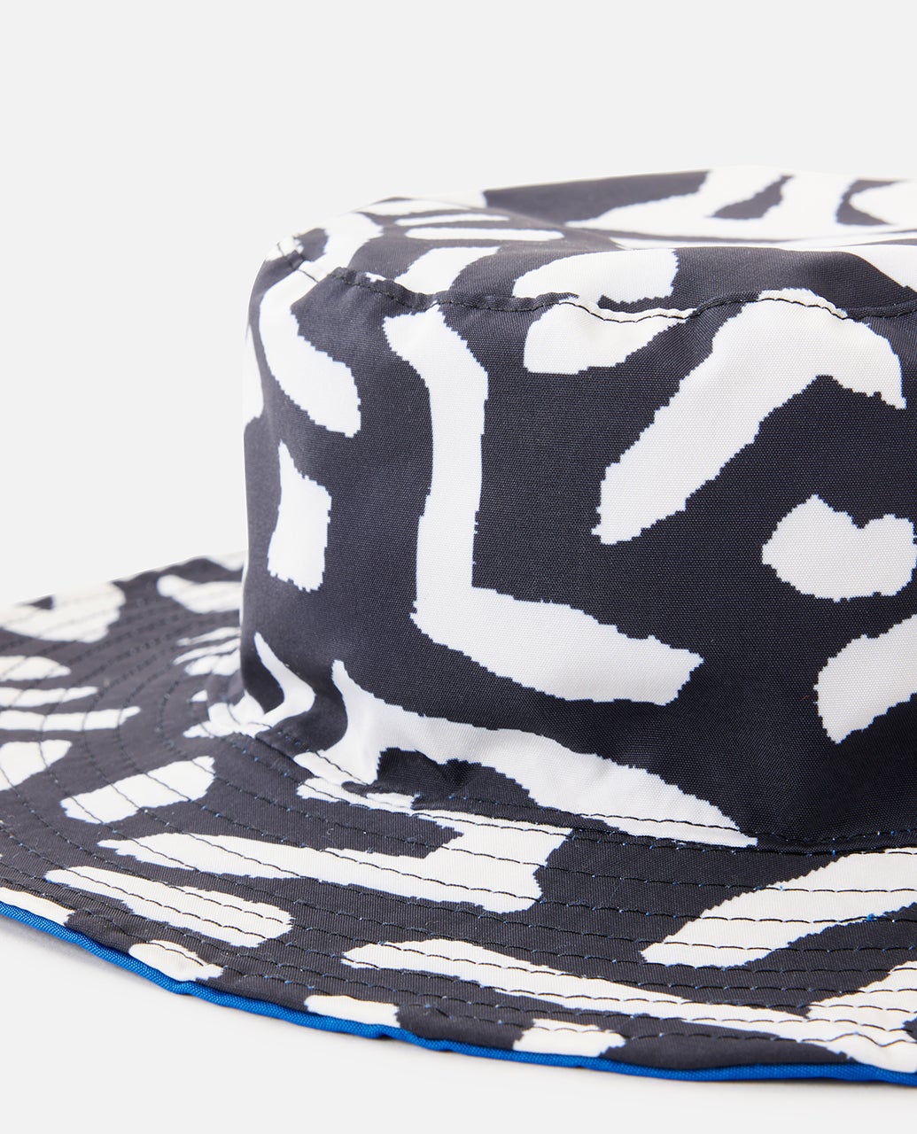 059WHE_2140_9_1759120135000