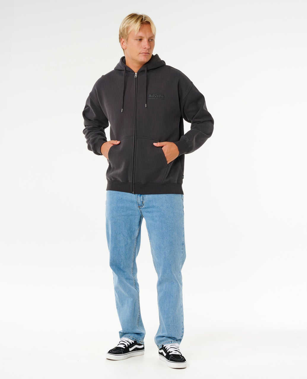 0B0MFL_8264_4_1759126248000