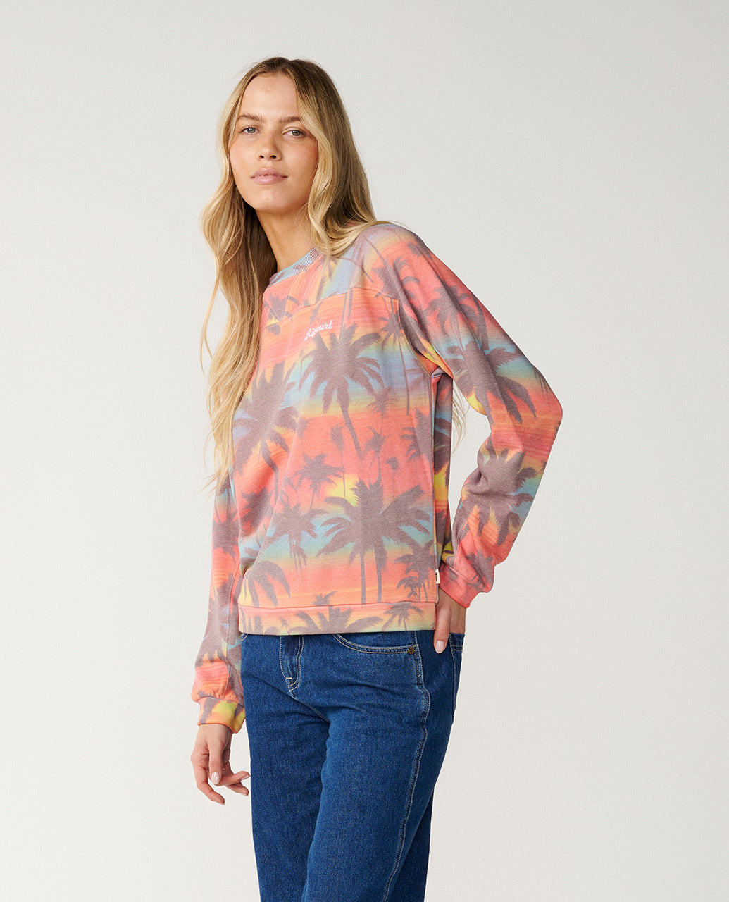 Retro Swell Crew Fleece