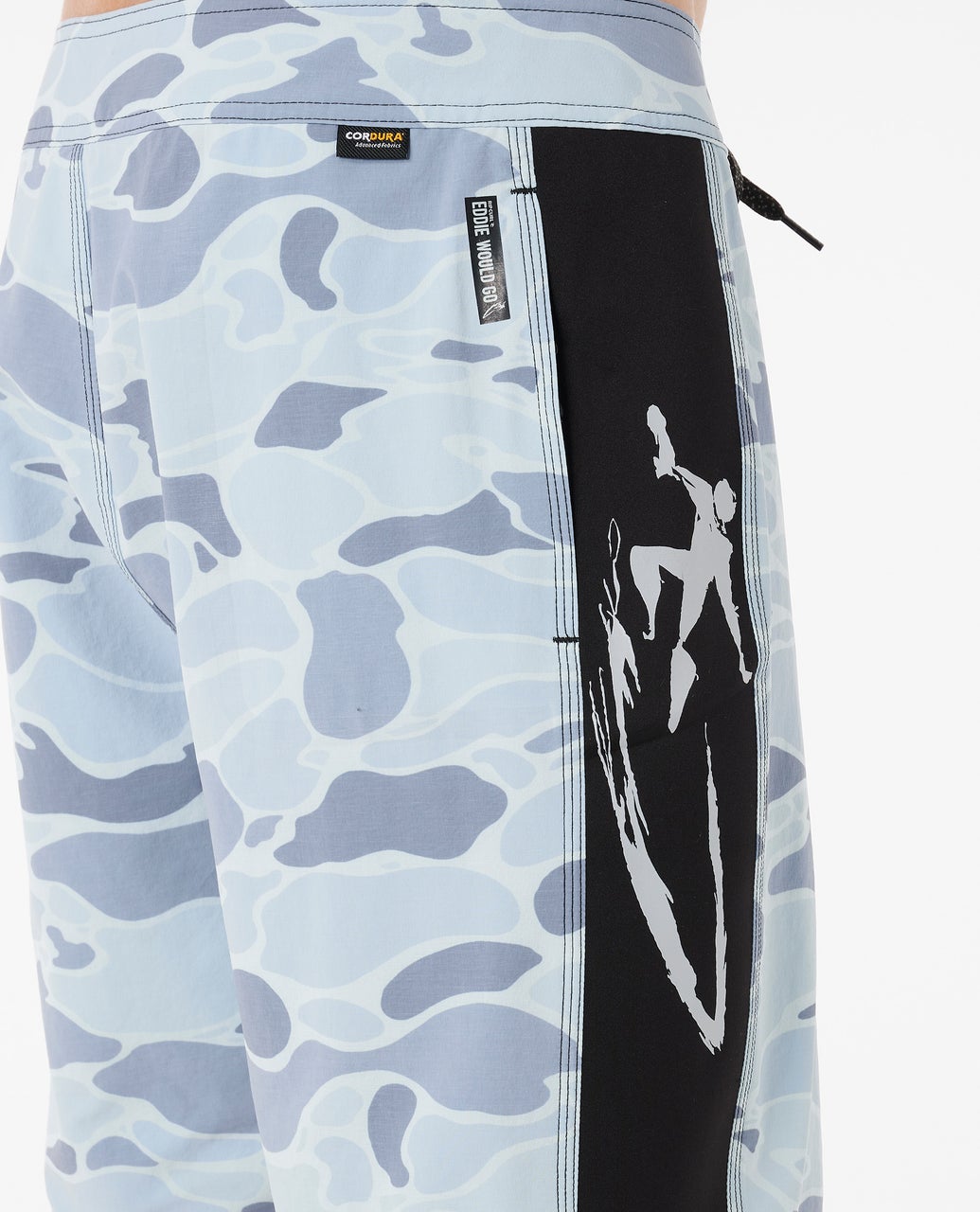 0DXMBO_2368_5_1759128454000