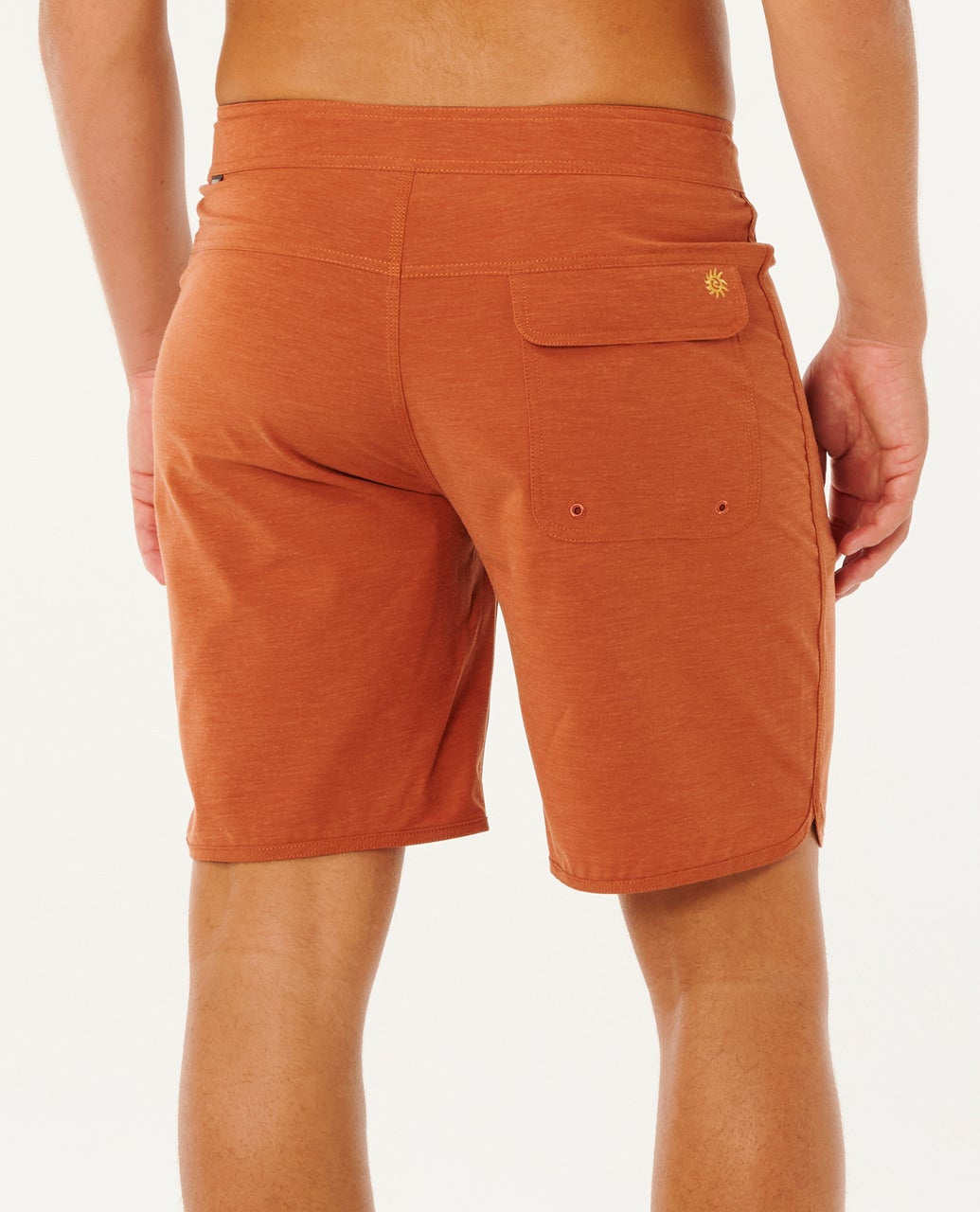 0E2MBO_8643_3_1759128523000