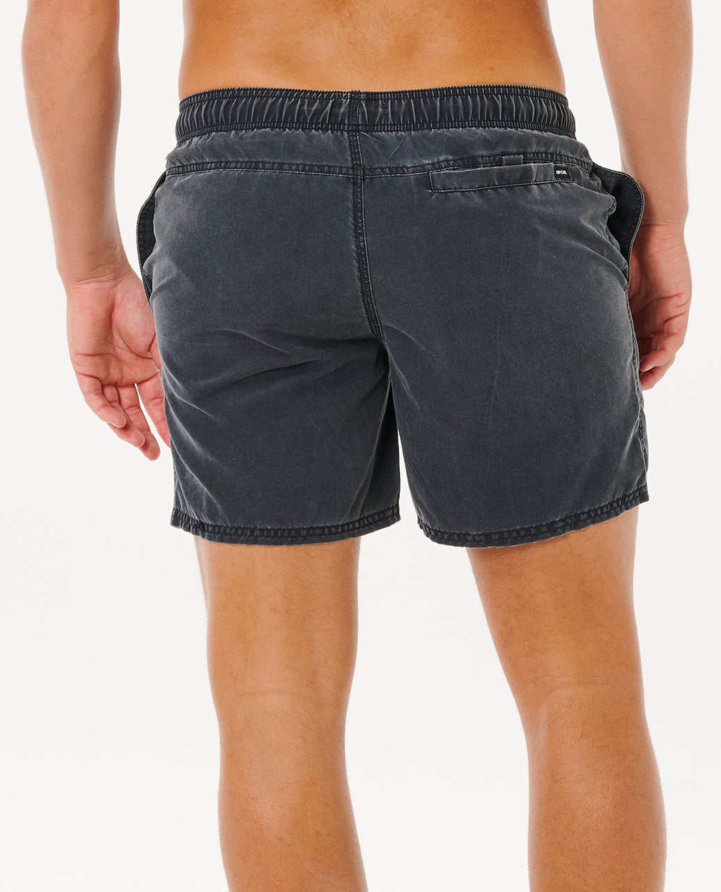 0ENMBO_0090_3_1759128847000