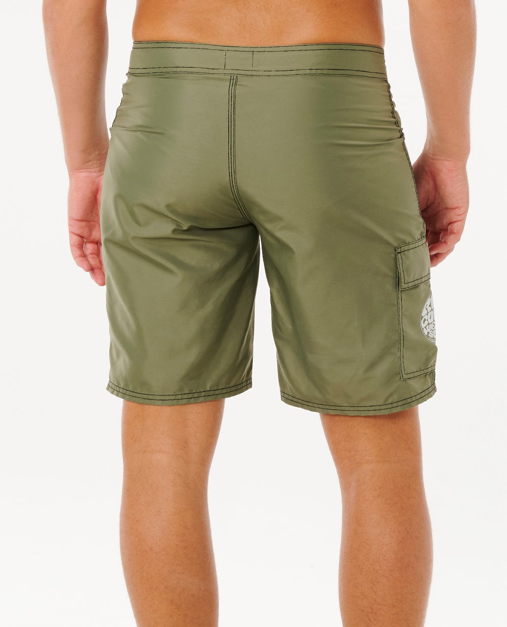 0EOMBO_8231_3_1759128862000