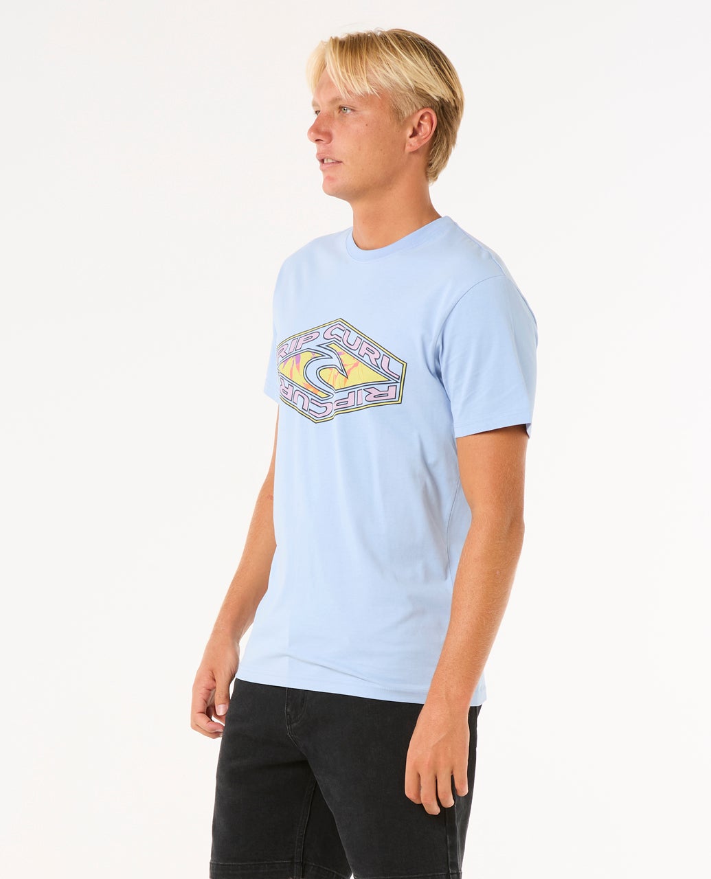 0O6MTE_3807_2_1759132096000