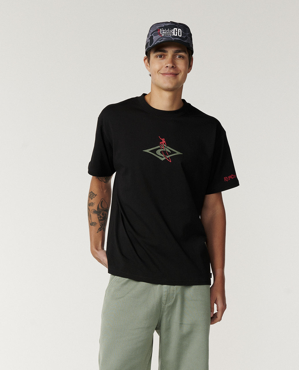 Eddie Would Go Petro Diamond Loose Tee