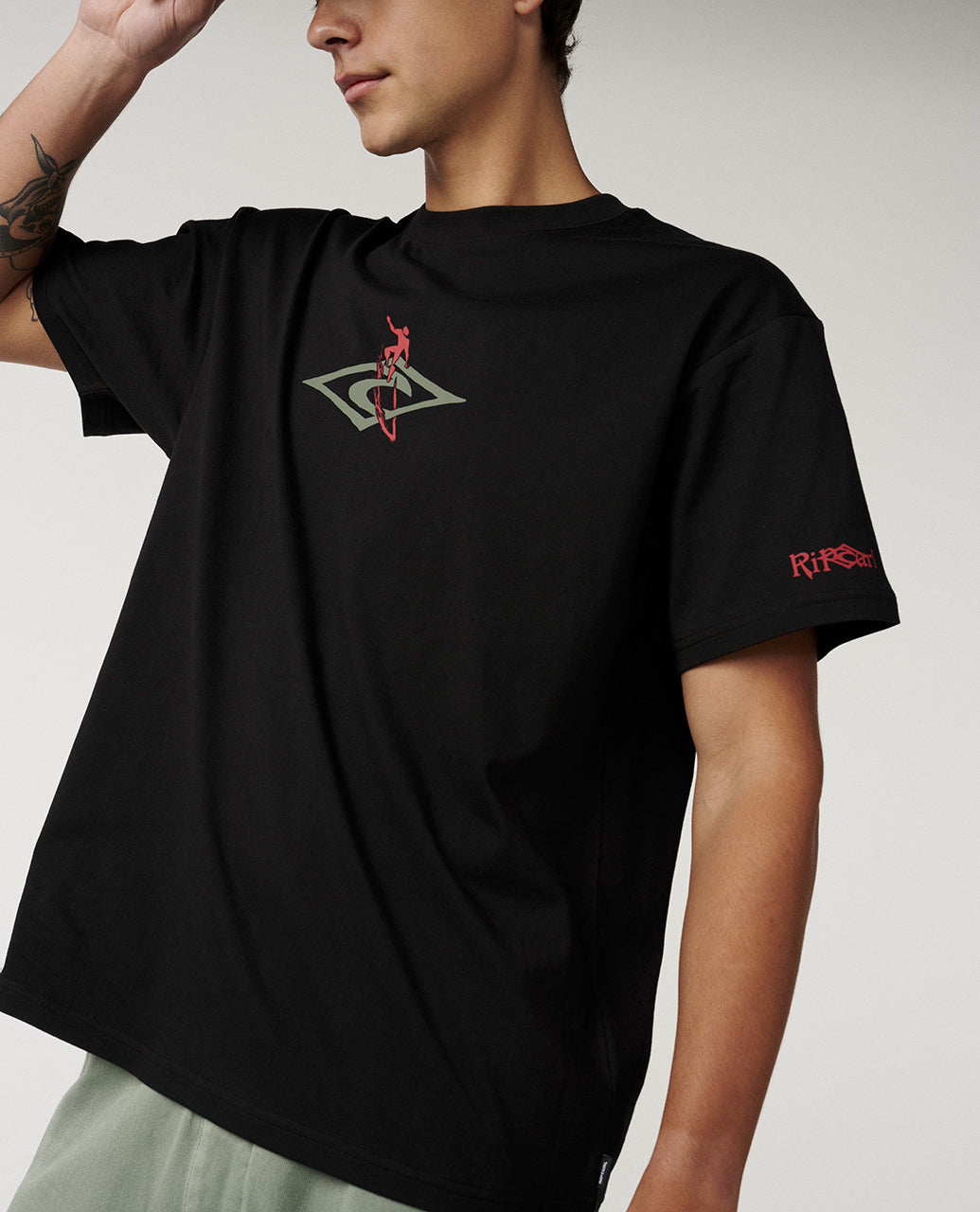 Eddie Would Go Petro Diamond Loose Tee