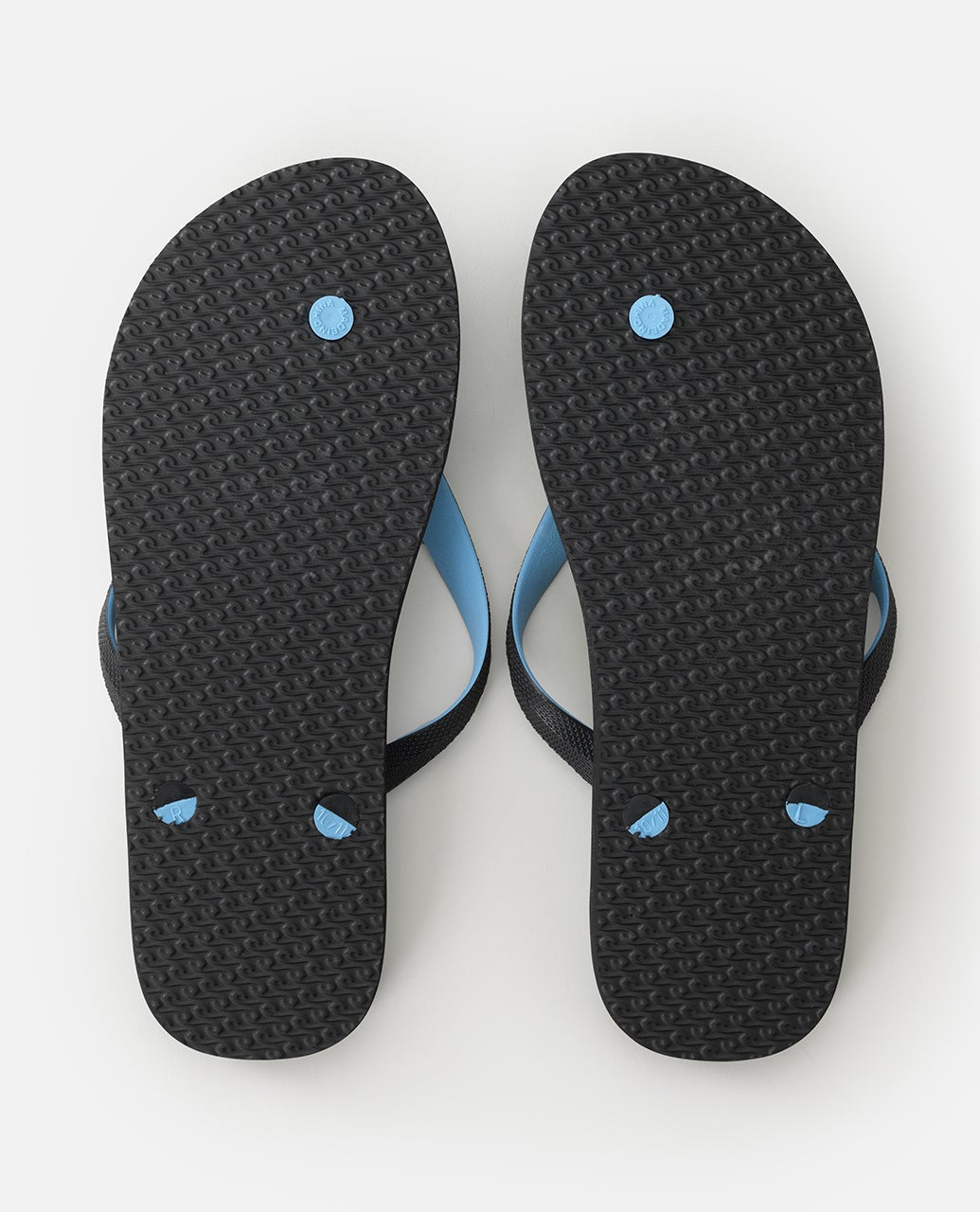 1AIMOT_3038_4_1759143746000